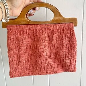 Sparkle Vintage Wooden Handle Purse Salmon Pink Embroidery